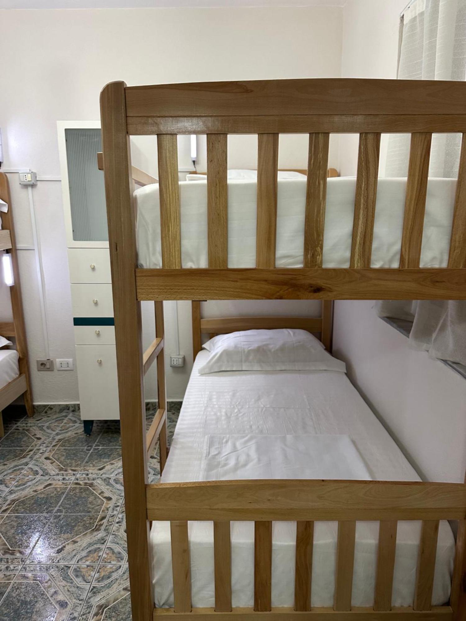 Tirana Lemon Breeze Hostel Zewnętrze zdjęcie