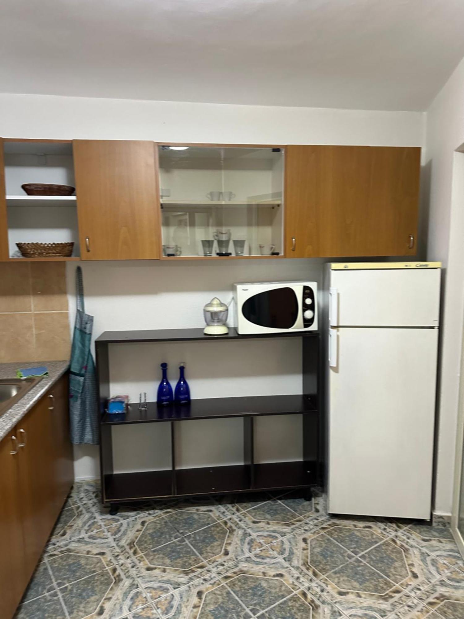 Tirana Lemon Breeze Hostel Zewnętrze zdjęcie