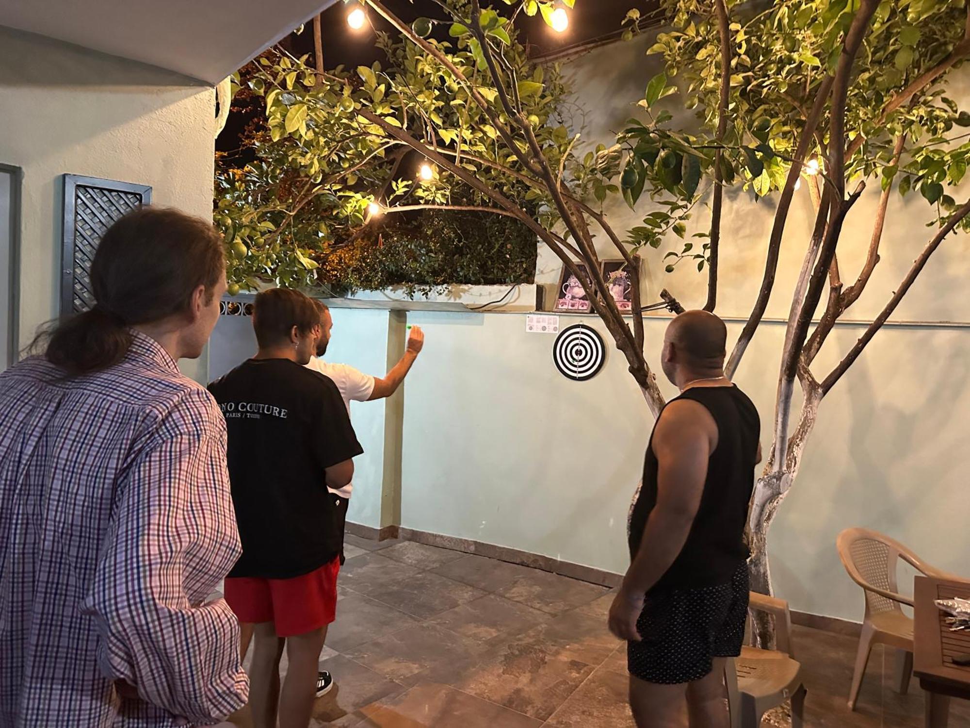 Tirana Lemon Breeze Hostel Zewnętrze zdjęcie