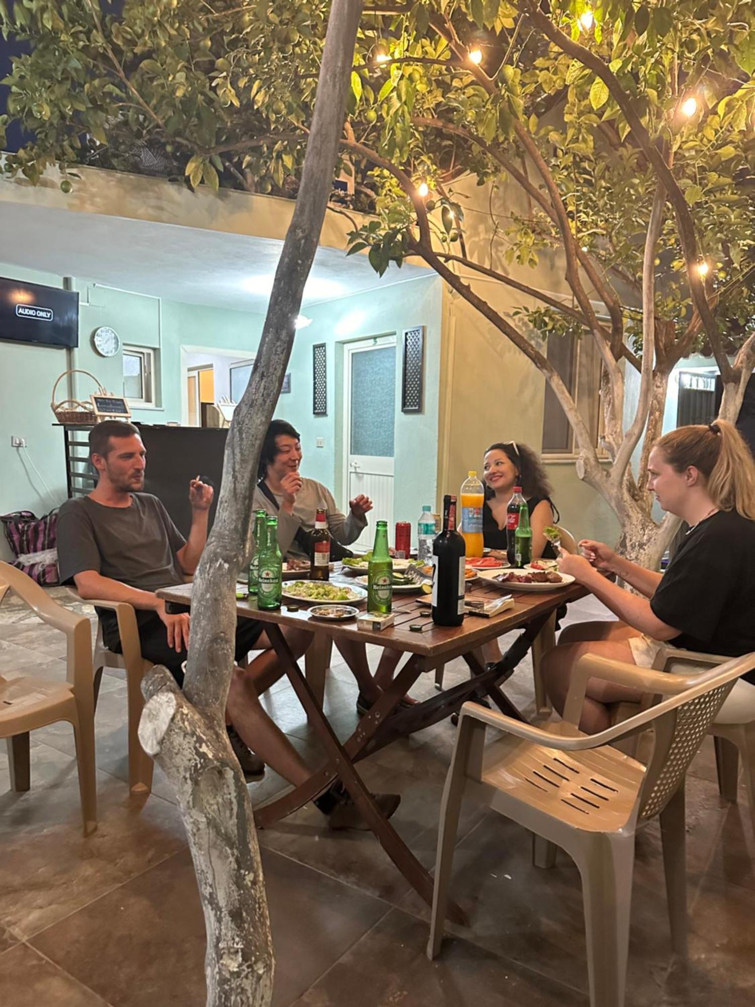 Tirana Lemon Breeze Hostel Zewnętrze zdjęcie