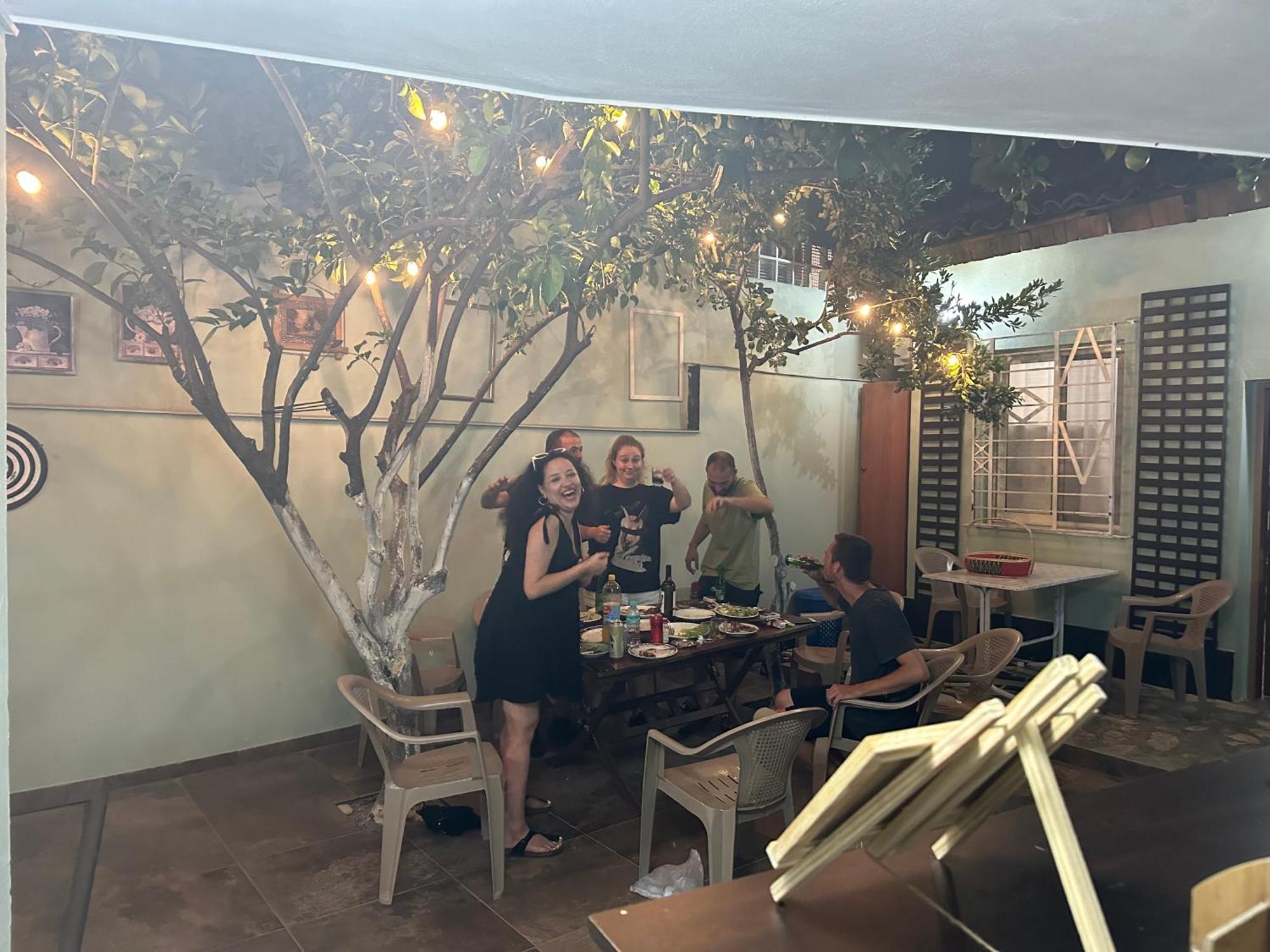 Tirana Lemon Breeze Hostel Zewnętrze zdjęcie